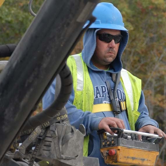 Maine Drilling and Blasting Employee